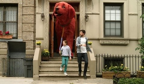 Review Clifford the Big Red Dog: Anjing Merah Lucu Pembawa Keajaiban 