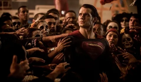 WOW! Henry Cavill Akhirnya Konfirmasi Kembali Jadi Superman di DCEU