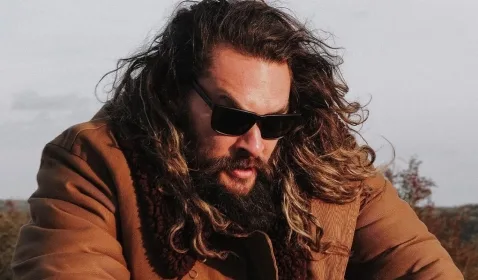 Jason Momoa Berpotensi Gabung di Film Minecraft