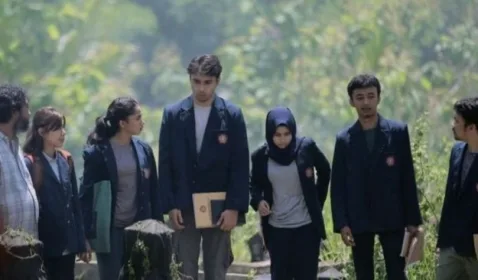 Tembus 5 Juta Penonton, KKN di Desa Penari Jadi Film Horor Terlaris 