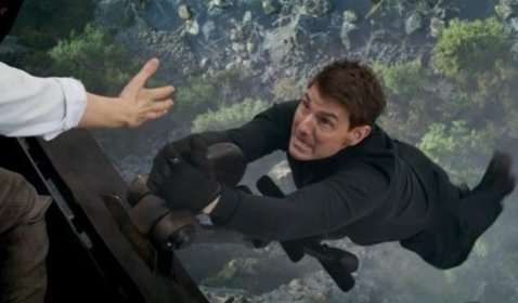 Aksi Berbahaya Tom Cruise Bikin Lawan Mainnya di Mission: Impossible Khawatir Soal Keselamatannya