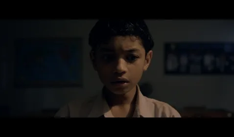 Review Waktu Maghrib: Penuh Jumpscare dan Adegan Mengerikan 