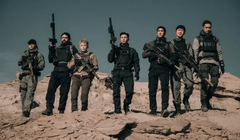 Review Wolf Pack: Ketika Seorang Dokter Bertransformasi Jadi Tentara Bayaran 
