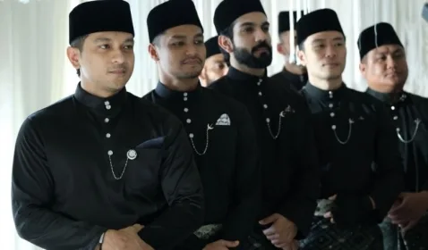 Review Blood Brothers: Bara Naga: Film Action-Thriller dengan Misteri yang Memikat