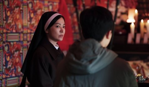 Review Dark Nuns: Film Eksorsisme paling Fresh dalam Beberapa Tahun Terakhir