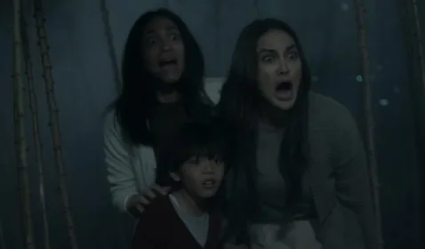 Review Jalan Pulang: Luna Maya Tampil Penuh Totalitas