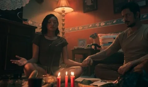 Review Sihir Pelakor: Suguhkan Adegan Gore dan Jumpscare Intens yang Bikin Gelisah