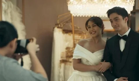 Review Tak Ingin Usai Di Sini: Drama Percintaan yang Bikin Haru dan Kesal 