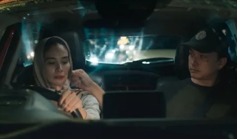 Review Tukar Takdir: Para Aktor Utamanya Tampil Kuat dan Emosional 