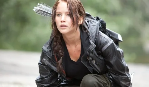 Jennifer Lawrence Mengonfirmasi Kembalinya yang "Emosional" untuk Film Hunger Games Terbaru
