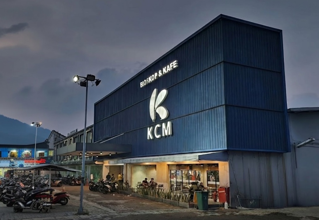 Bioskop KCM Roxy Situbondo